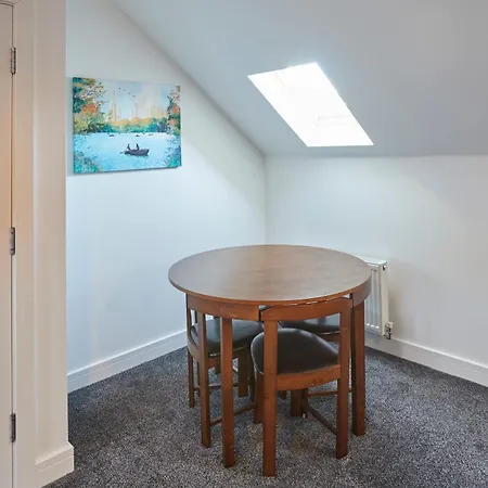 Sea Breeze 12 In Skinningrove